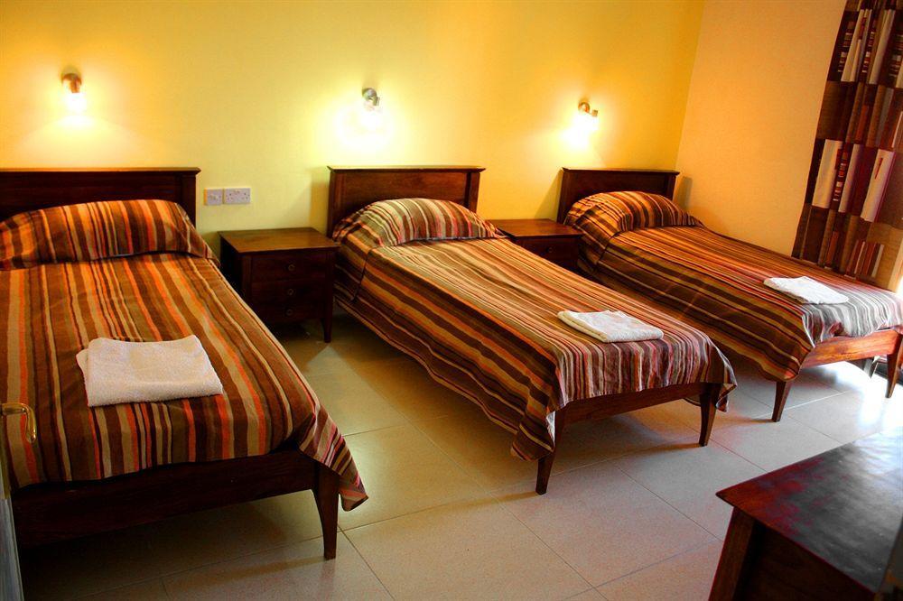 Burlington Apartments San Ġiljan Kültér fotó