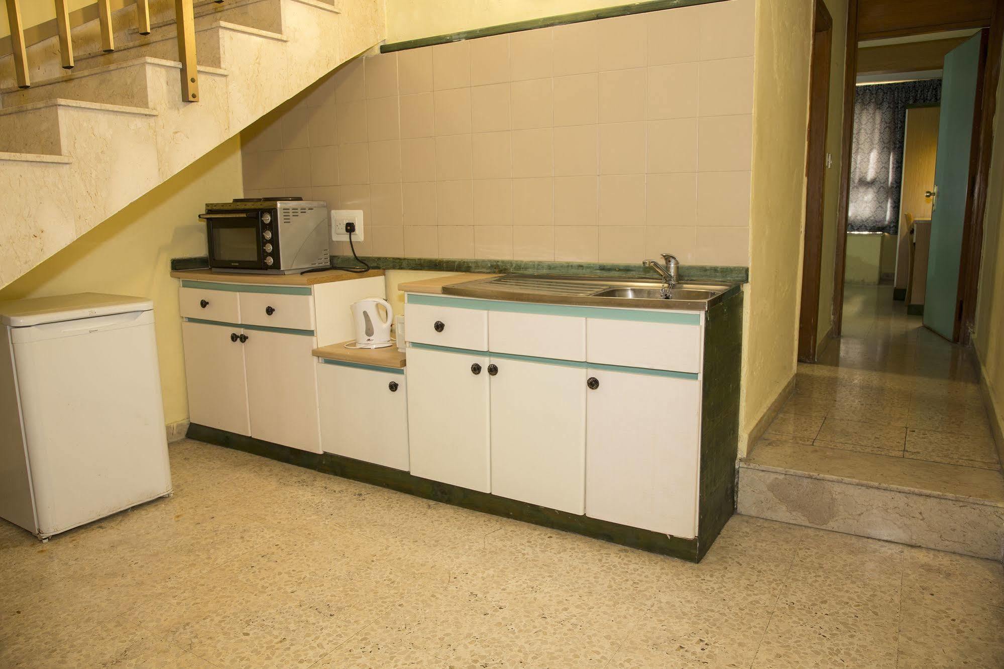 Burlington Apartments San Ġiljan Kültér fotó